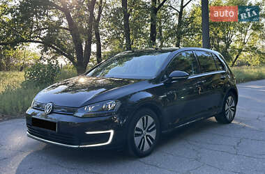 Хетчбек Volkswagen e-Golf 2016 в Кременчуці