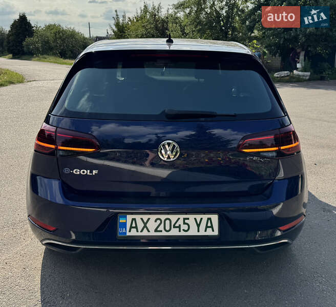 Хэтчбек Volkswagen e-Golf 2018 в Чугуеве