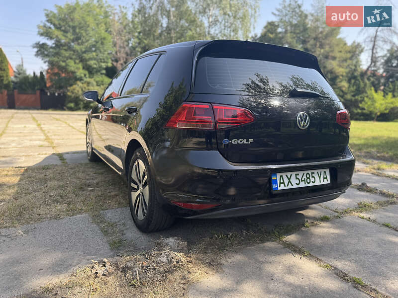 Хетчбек Volkswagen e-Golf 2015 в Харкові фото 9 Хетчбек Volkswagen e-Golf 2015 в Харкові