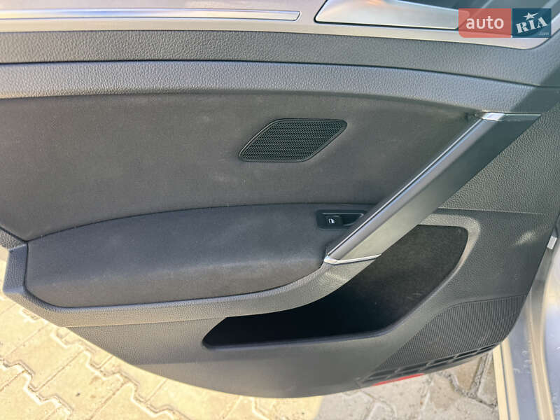 Хетчбек Volkswagen e-Golf 2014 в Хмельницькому