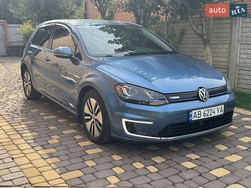 Хетчбек Volkswagen e-Golf 2014 в Вінниці