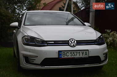 Хэтчбек Volkswagen e-Golf 2018 в Львове