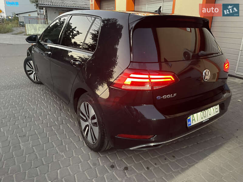 Хетчбек Volkswagen e-Golf 2018 в Ірпені