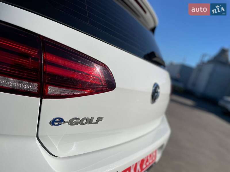 Хетчбек Volkswagen e-Golf 2020 в Києві