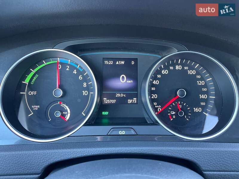 Хетчбек Volkswagen e-Golf 2020 в Києві