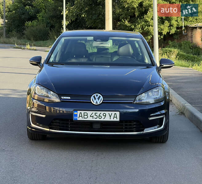Хэтчбек Volkswagen e-Golf 2014 в Виннице