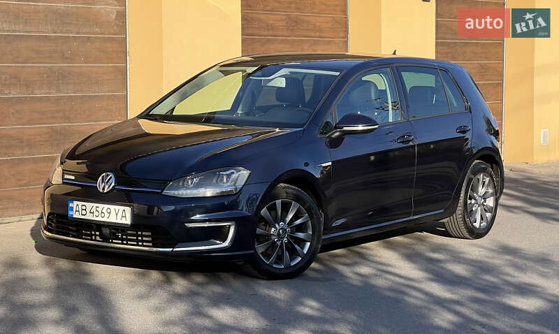 Volkswagen e-Golf 2014