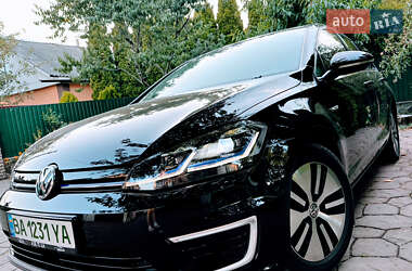Хетчбек Volkswagen e-Golf 2019 в Благовіщенську