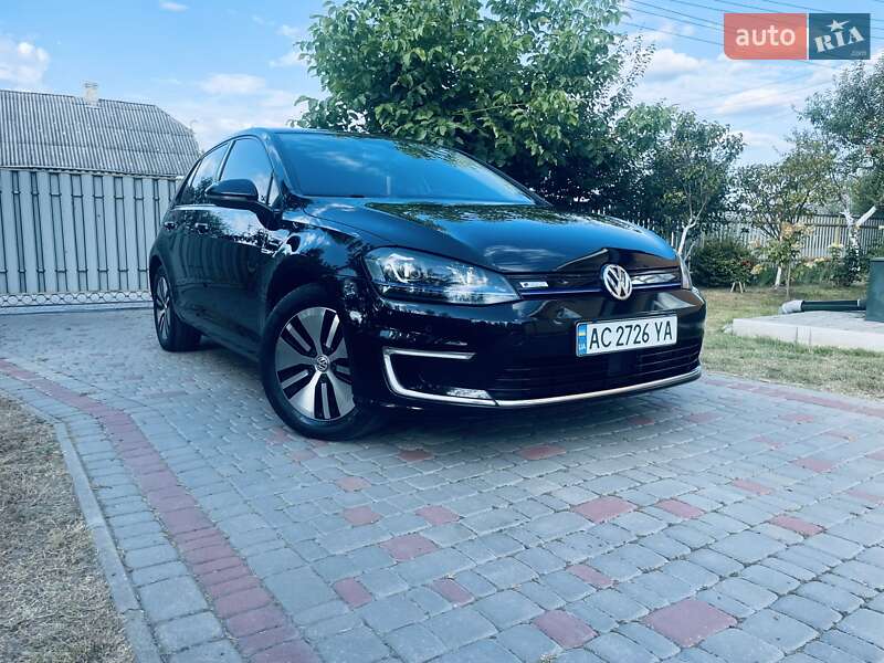 Хэтчбек Volkswagen e-Golf 2014 в Любомле фото 15 Хэтчбек Volkswagen e-Golf 2014 в Любомле