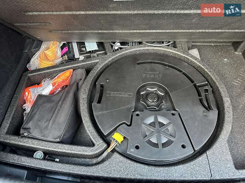 Хэтчбек Volkswagen e-Golf 2018 в Киеве фото 5 Хэтчбек Volkswagen e-Golf 2018 в Киеве