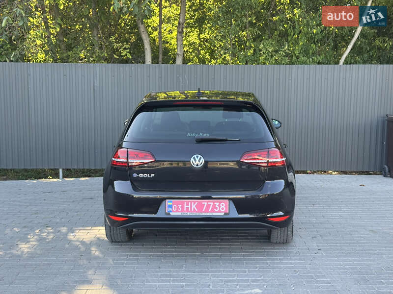 Хэтчбек Volkswagen e-Golf 2015 в Каменец-Подольском