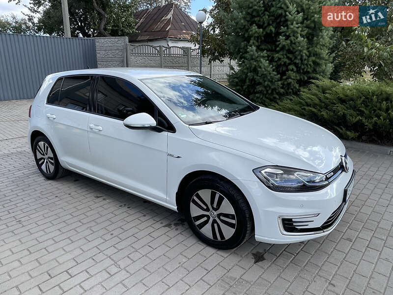 Хетчбек Volkswagen e-Golf 2020 в Павлограді