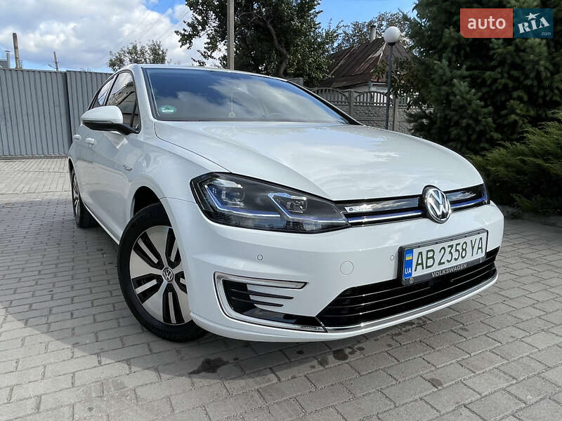 Хетчбек Volkswagen e-Golf 2020 в Павлограді