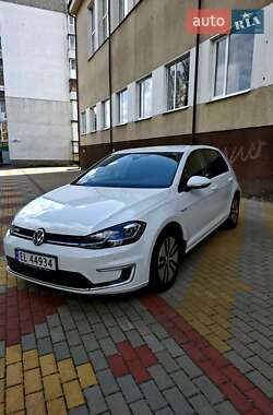 Хетчбек Volkswagen e-Golf 2018 в Звягелі