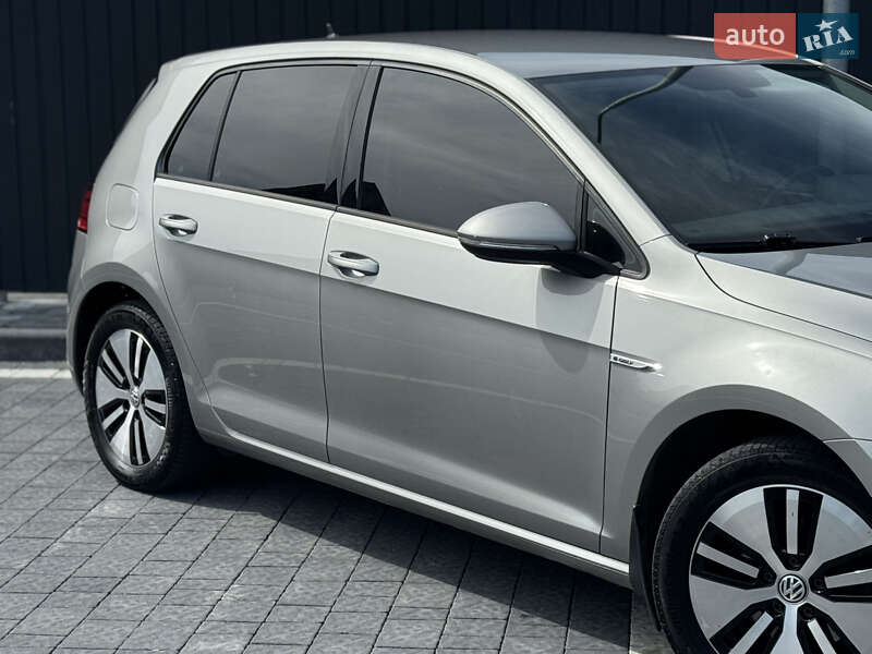 Хетчбек Volkswagen e-Golf 2019 в Самборі