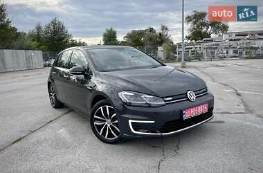 Хэтчбек Volkswagen e-Golf 2020 в Черновцах