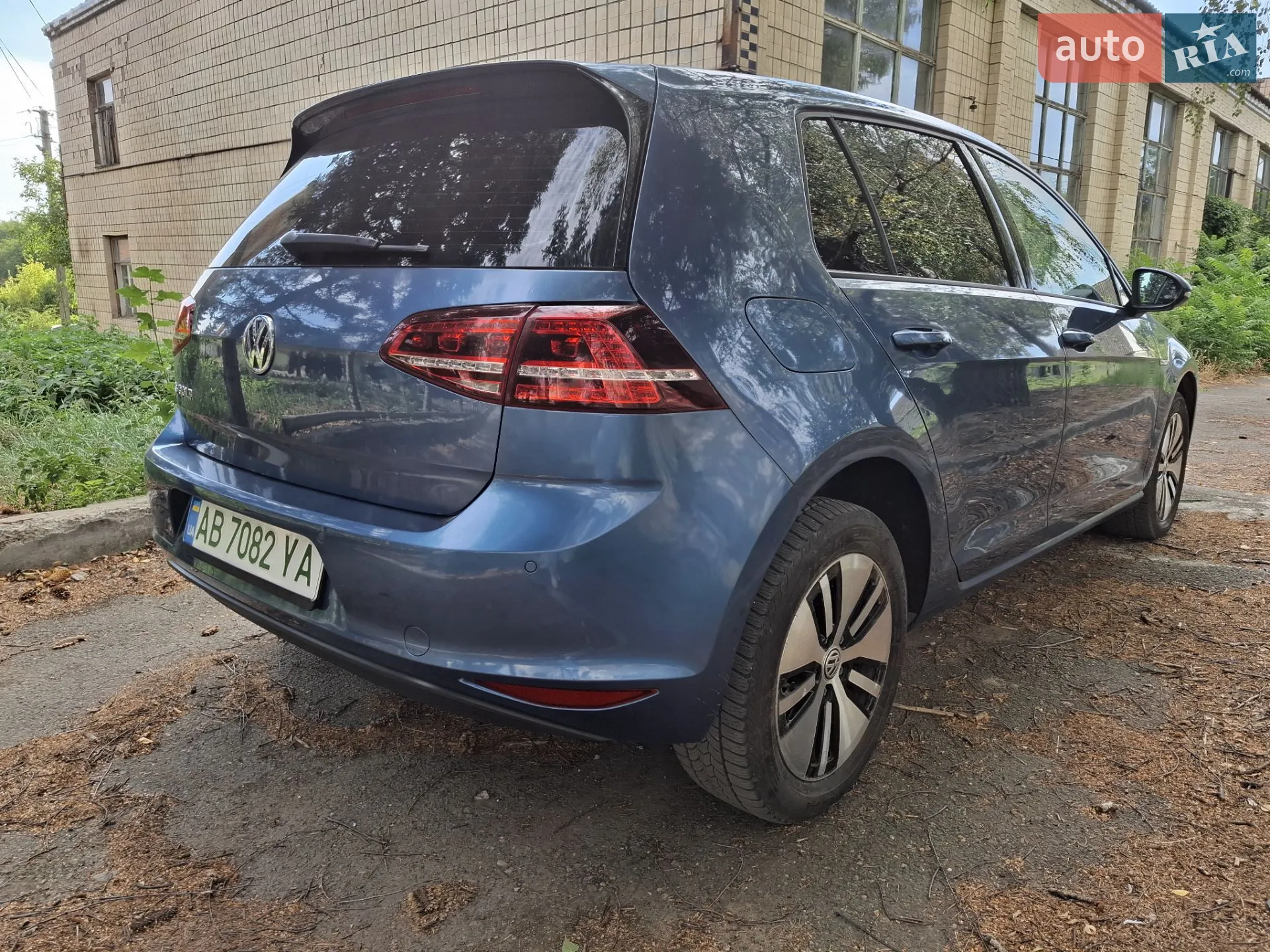 2014 Volkswagen Golf - мініатюра 4