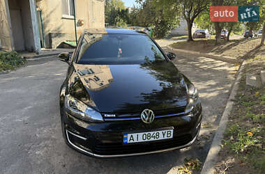 Хэтчбек Volkswagen e-Golf 2017 в Боярке