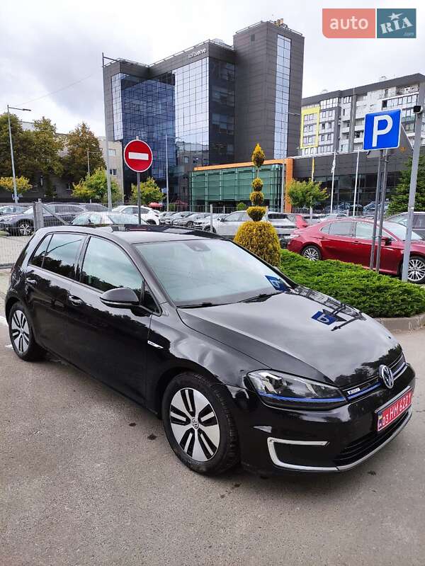 Volkswagen e-Golf 2015 Volkswagen e-Golf 2015