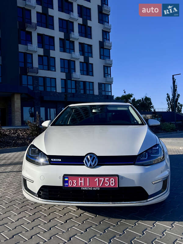 Хэтчбек Volkswagen e-Golf 2014 в Кропивницком