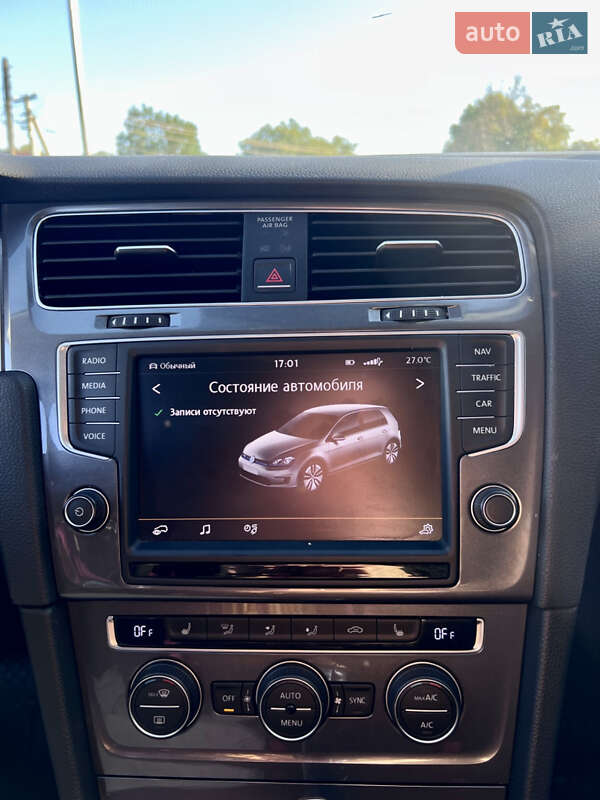 Хэтчбек Volkswagen e-Golf 2014 в Кропивницком