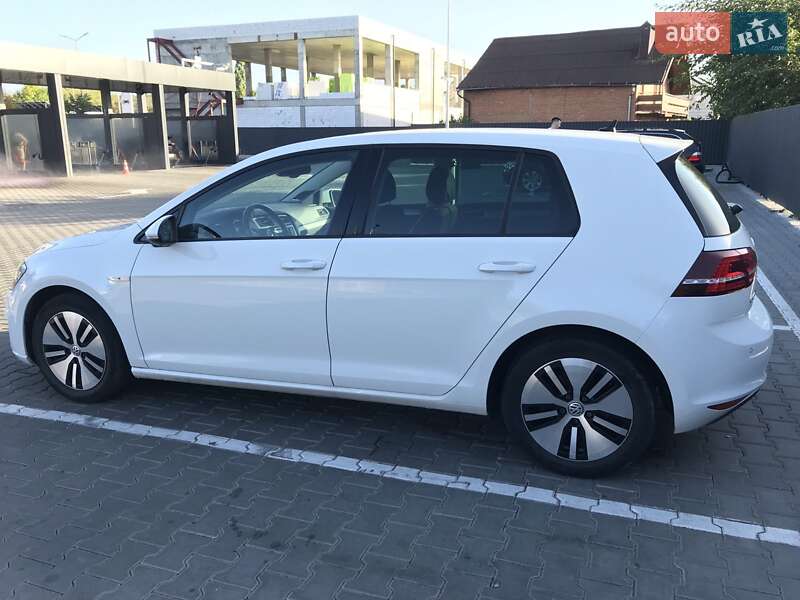 Хэтчбек Volkswagen e-Golf 2015 в Виннице