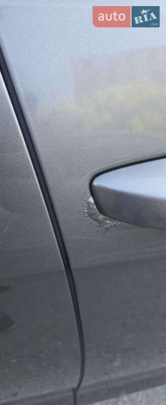 Хетчбек Volkswagen e-Golf 2015 в Хмельницькому