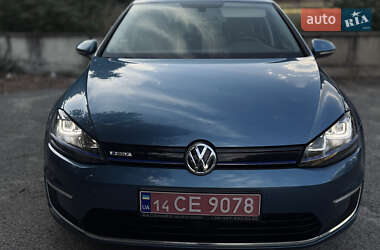 Хэтчбек Volkswagen e-Golf 2015 в Запорожье