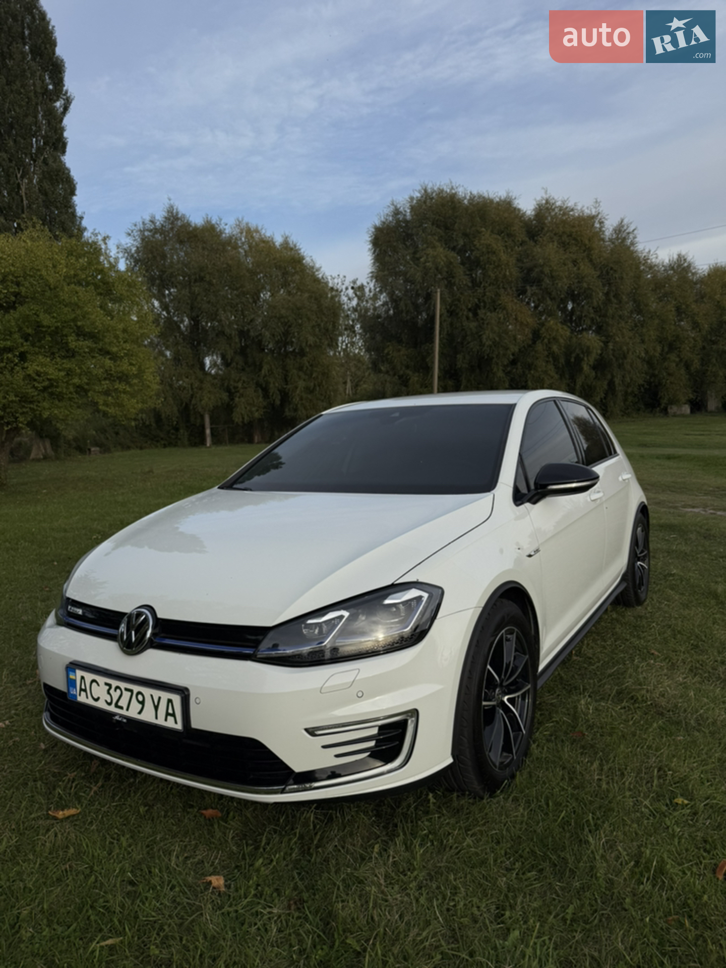 2019 Volkswagen Golf - мініатюра 3