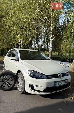 Хэтчбек Volkswagen e-Golf 2016 в Ровно