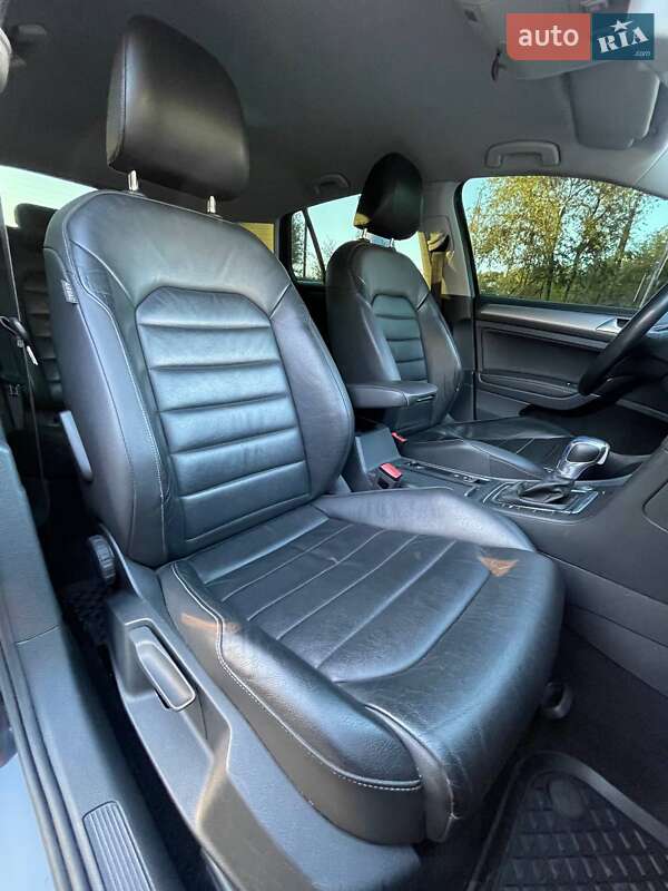 Хэтчбек Volkswagen e-Golf 2015 в Днепре фото 12 Хэтчбек Volkswagen e-Golf 2015 в Днепре