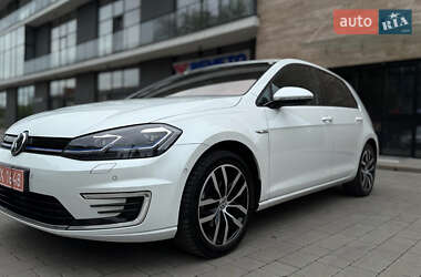 Хэтчбек Volkswagen e-Golf 2019 в Ужгороде