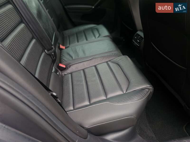 Хетчбек Volkswagen e-Golf 2018 в Львові