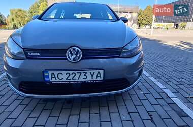 Хэтчбек Volkswagen e-Golf 2015 в Луцке