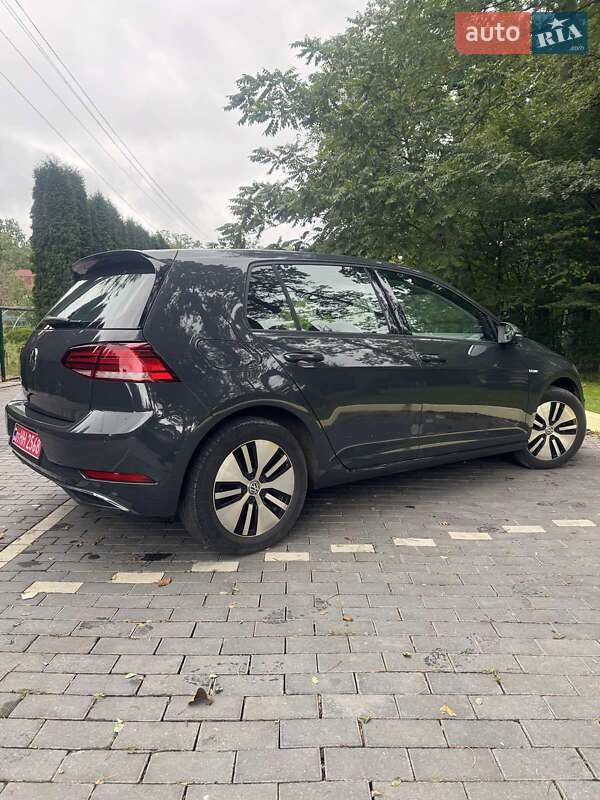 Хэтчбек Volkswagen e-Golf 2020 в Шепетовке