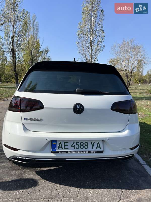 Хэтчбек Volkswagen e-Golf 2020 в Каменском