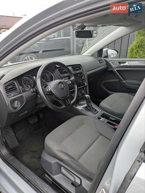 Хетчбек Volkswagen e-Golf 2020 в Львові