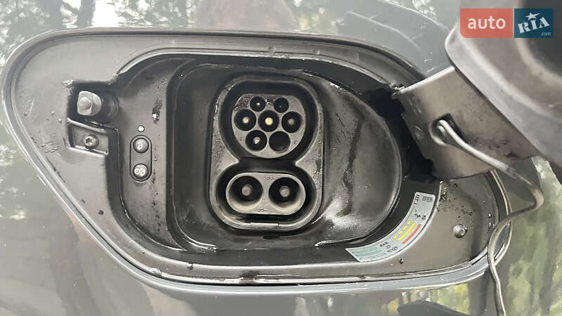 Хэтчбек Volkswagen e-Golf 2020 в Запорожье