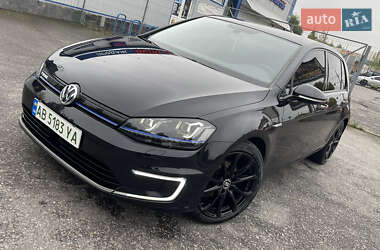 Хэтчбек Volkswagen e-Golf 2016 в Виннице