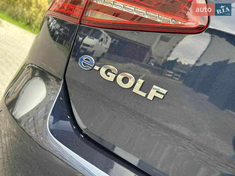 Хетчбек Volkswagen e-Golf 2017 в Рівному