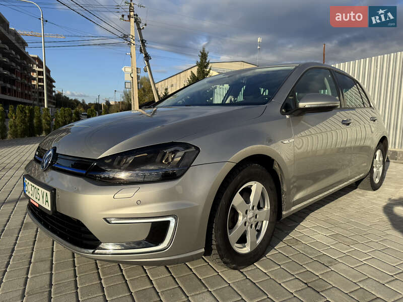 Хэтчбек Volkswagen e-Golf 2016 в Львове