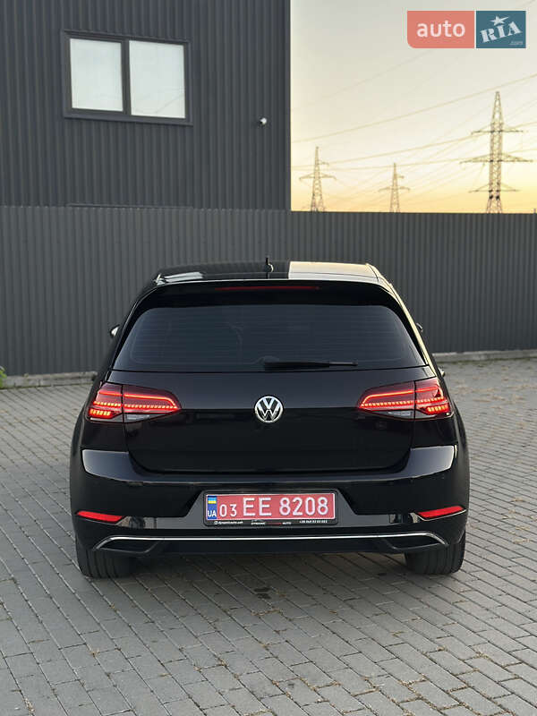 Хетчбек Volkswagen e-Golf 2019 в Ужгороді