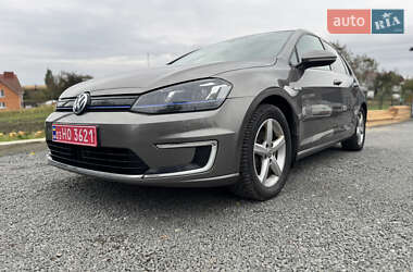 Хэтчбек Volkswagen e-Golf 2015 в Ровно