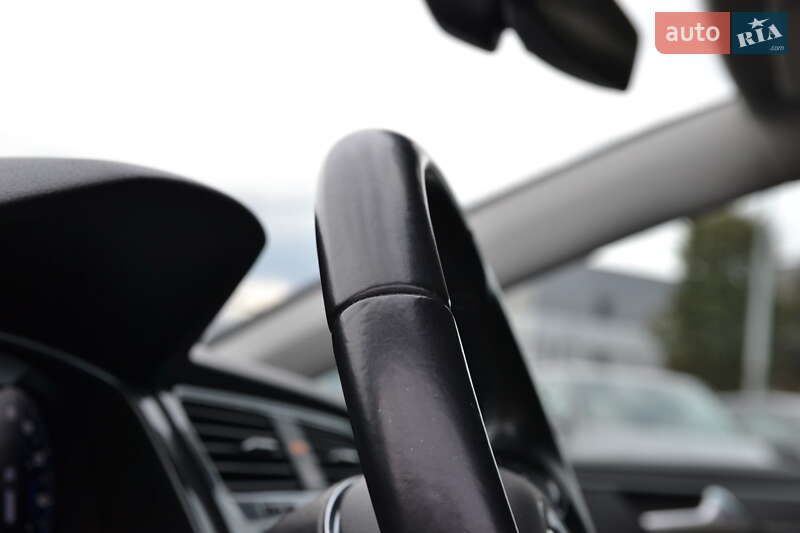 Хетчбек Volkswagen e-Golf 2018 в Луцьку