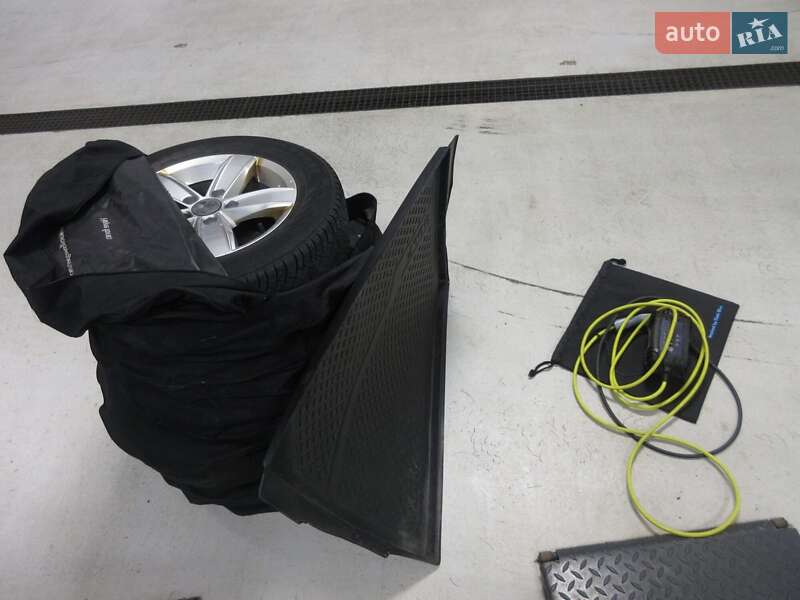 Хетчбек Volkswagen e-Golf 2018 в Луцьку