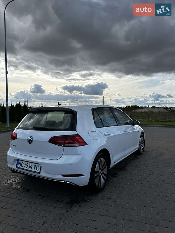 Хэтчбек Volkswagen e-Golf 2020 в Львове
