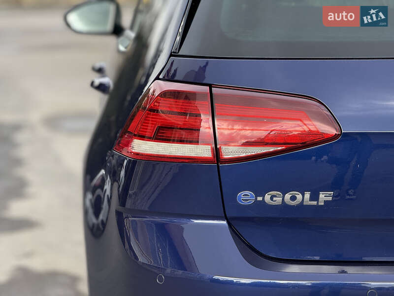 Хэтчбек Volkswagen e-Golf 2018 в Тернополе фото 16 Хэтчбек Volkswagen e-Golf 2018 в Тернополе