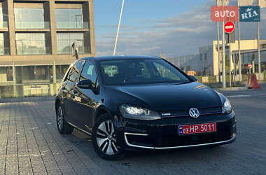 Хэтчбек Volkswagen e-Golf 2016 в Львове