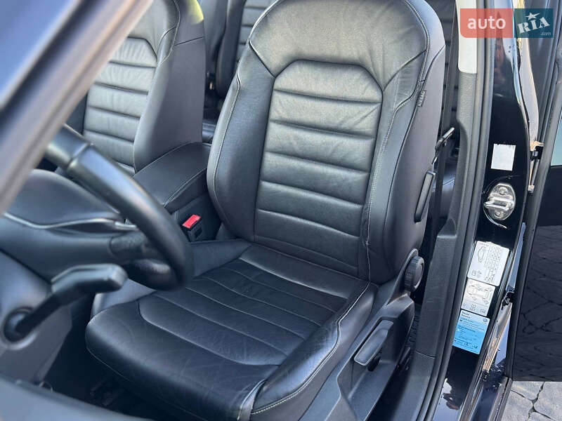 Хэтчбек Volkswagen e-Golf 2016 в Львове