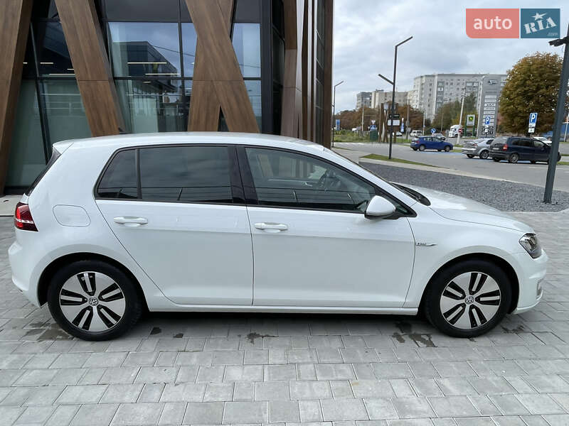 Хэтчбек Volkswagen e-Golf 2014 в Луцке фото 7 Хэтчбек Volkswagen e-Golf 2014 в Луцке